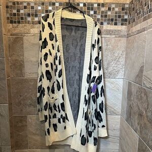 Amethyst Jeans Black and Cream Leopard Cardigan